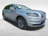 Used 2022 Lincoln Nautilus FWD image 3