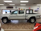 Used 2011 Toyota Tacoma 4x4 Double Cab image 2