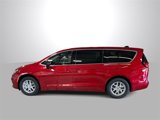 New 2025 Chrysler Pacifica Select image 5