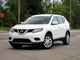 Used 2015 Nissan Rogue S image 3
