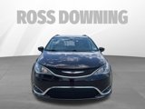 Used 2019 Chrysler Pacifica Touring-L Plus w/ Tire & Wheel Group image 2