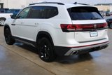 New 2026 Volkswagen Atlas Peak Edition image 4