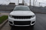 Used 2023 Jeep Grand Cherokee L Limited image 2