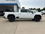 New 2025 GMC Sierra 2500 Denali Ultimate image 2
