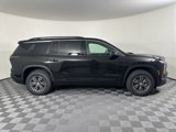 New 2026 Chevrolet Traverse LT w/ Enhanced Driving Package image 2