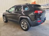 Used 2017 Jeep Cherokee Trailhawk w/ Cold Weather Group image 4