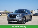 New 2025 Nissan Pathfinder SL image 2