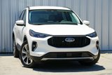 Used 2023 Ford Escape Platinum image 2