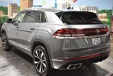 New 2025 Volkswagen Atlas Cross Sport SEL Premium R-Line image 5