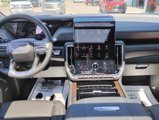 New 2025 GMC Yukon Denali w/ Sun & Power Step Package image 2