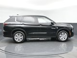 New 2025 Mitsubishi Outlander ES image 3