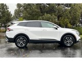 New 2025 Kia Sportage EX image 3