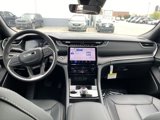 New 2025 Jeep Grand Cherokee Limited w/ Black Appearance Package image 6