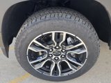 New 2024 Chevrolet Colorado Z71 w/ LPO, Dark Essentials Package image 5