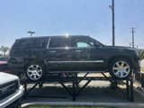 Used 2017 Cadillac Escalade ESV Luxury image 4