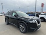 New 2025 Nissan Pathfinder SL image 3
