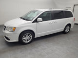 Used 2019 Dodge Grand Caravan SXT image 2