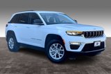 Certified 2023 Jeep Grand Cherokee Limited image 3
