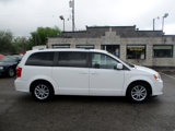 Used 2019 Dodge Grand Caravan SXT image 2