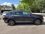 Used 2021 Volkswagen Tiguan SE image 2
