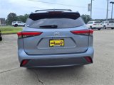 Used 2023 Toyota Highlander Limited image 3