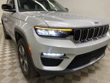 Used 2023 Jeep Grand Cherokee 4WD 4xe image 2