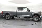 New 2025 Ford F250 4x4 SuperCab Super Duty image 4