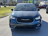 New 2025 Chrysler Pacifica Select image 3