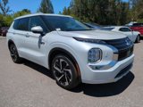 New 2025 Mitsubishi Outlander SEL image 2