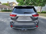 Used 2019 Toyota Highlander SE image 6