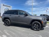 New 2025 Jeep Grand Cherokee Altitude image 3