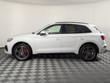 Certified 2024 Audi Q5 e Premium Plus image 2