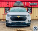 Used 2021 Chevrolet Traverse LT image 3