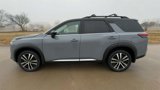 New 2025 Nissan Pathfinder Platinum image 5