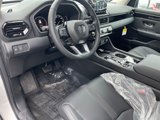 New 2025 Honda Pilot EX-L image 6