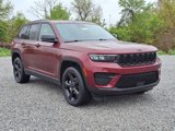 Used 2023 Jeep Grand Cherokee Altitude image 2