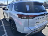 New 2025 Nissan Pathfinder Platinum w/ Black Appearance Package image 4