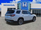 New 2025 Honda Pilot Touring image 3