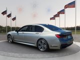 Used 2022 BMW 750i xDrive image 5