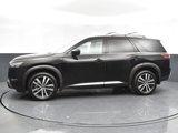 New 2025 Nissan Pathfinder Platinum image 3