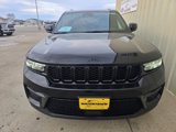 New 2025 Jeep Grand Cherokee Altitude image 3