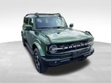 Used 2024 Ford Bronco Outer Banks image 2