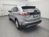 Used 2023 Ford Edge SEL image 6