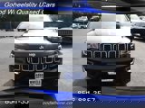 Used 2020 Jeep Grand Cherokee Laredo w/ Laredo X Package image 2