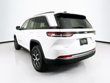 Used 2024 Jeep Grand Cherokee Limited image 5
