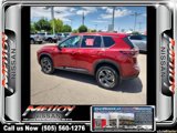 Used 2025 Nissan Rogue SV image 2