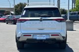 New 2025 Nissan Pathfinder Platinum image 5