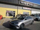 Used 2023 Kia Forte LXS image 2