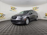 Certified 2022 Chrysler Pacifica Touring-L image 4