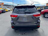 Used 2018 Toyota Highlander XLE image 4